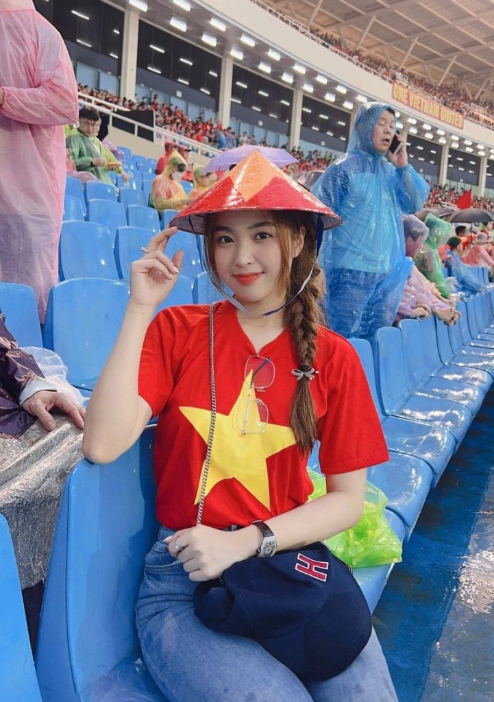 Gái Đẹp Nóng Bỏng Vẻ Đẹp Quyến Rũ Và Phong Cách Tự Tin Từ Xứ Sở Cờ Hoa